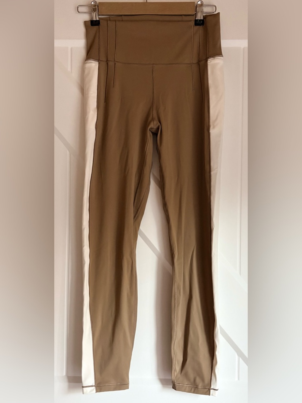 CALIA by Carrie Underwood Olive Green Leggings with Cream Side Panels